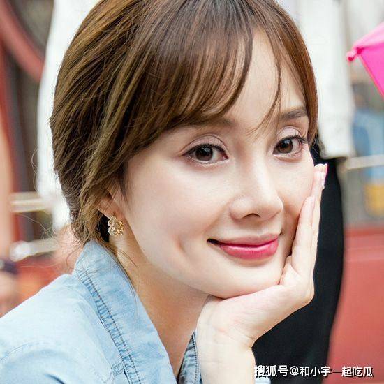 四線明星背后的故事與時(shí)代印記，星光閃耀背后的故事。