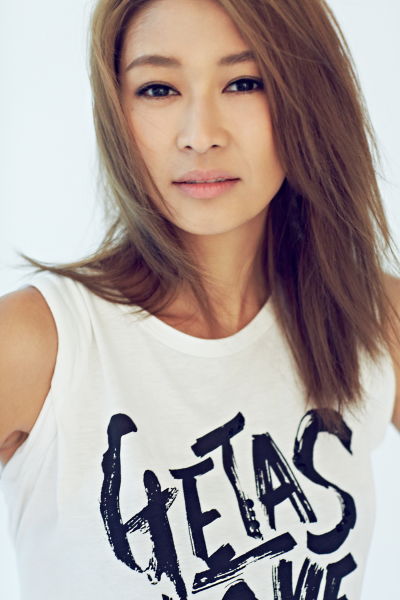 演員梁靜的溫馨日常分享