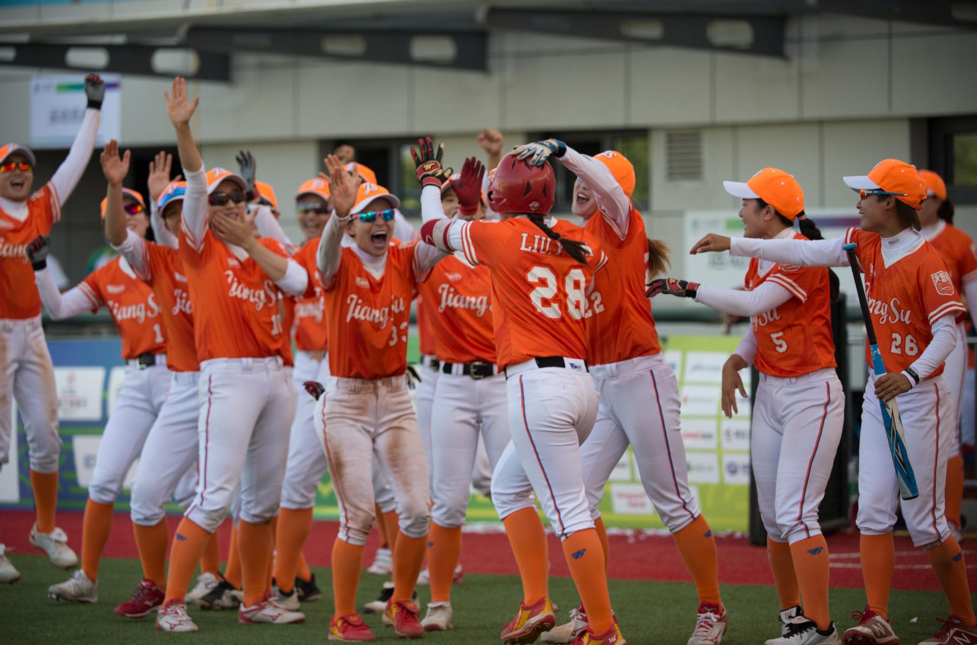 全運(yùn)會(huì)滑板比賽視頻，小巷風(fēng)云與特色小店的滑板激情之旅