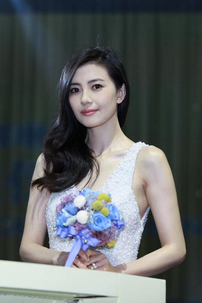 中國中年女演員發(fā)展演藝事業(yè)指南，步驟詳解