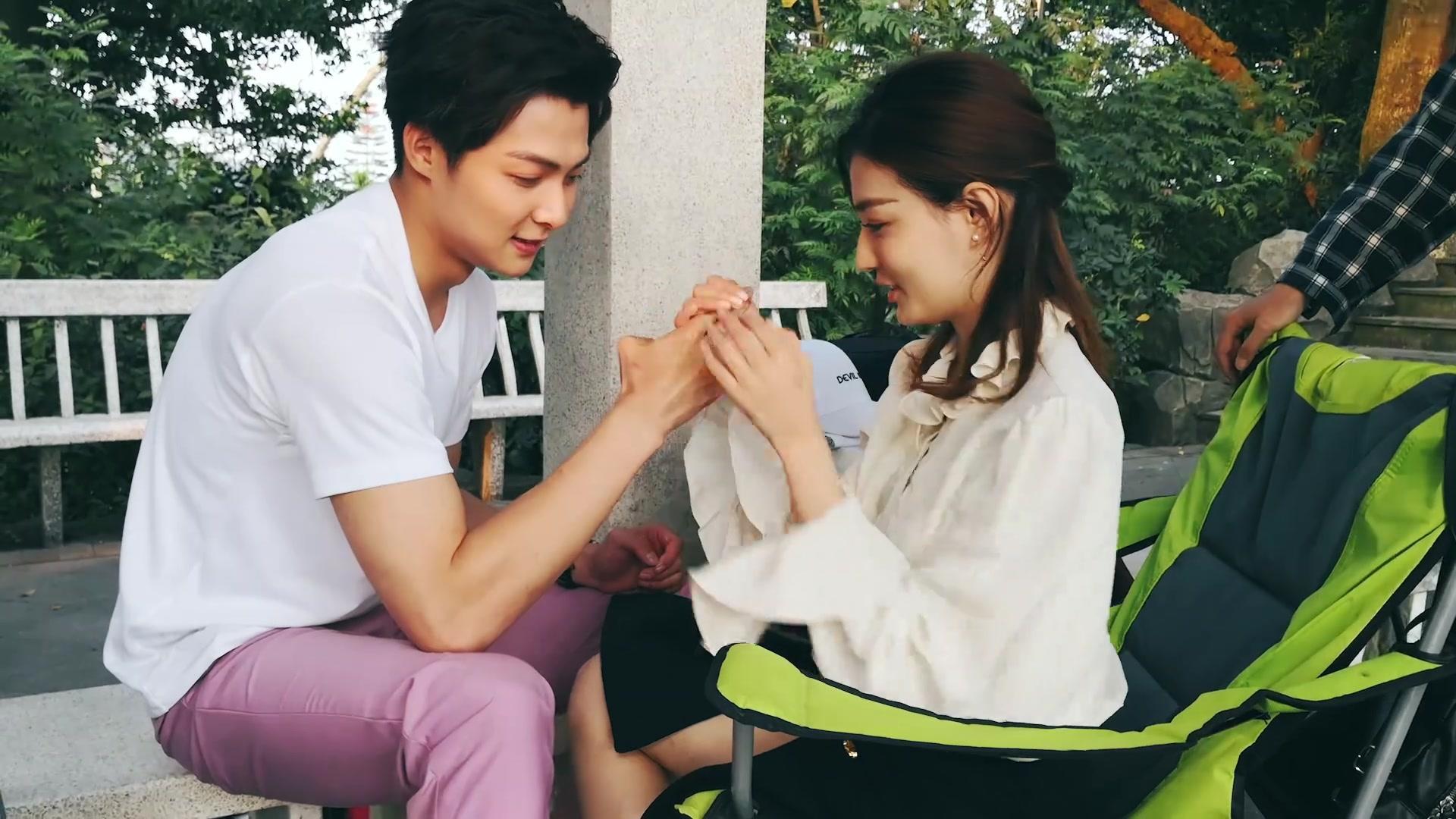 星光猜謎盛宴，明星藏匿小巷，猜謎游戲開(kāi)啟！