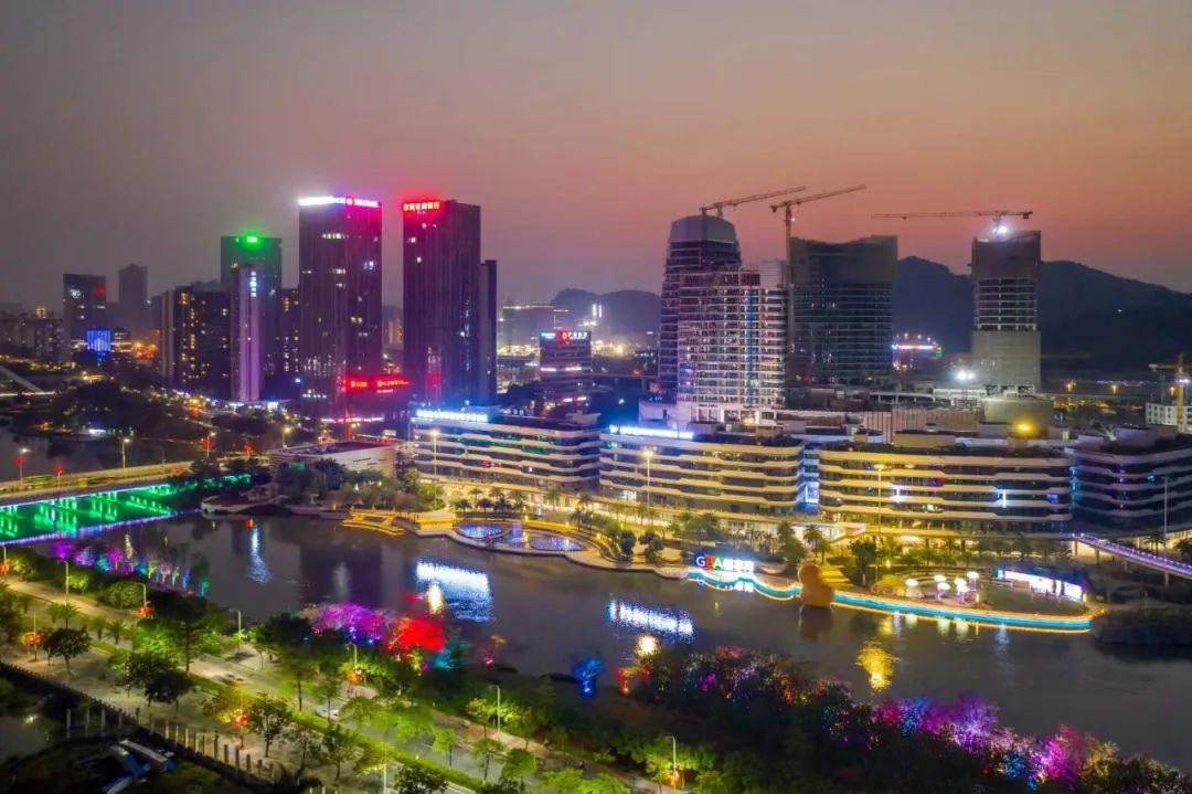 南方傳媒股票行情,南方傳媒股票行情，一場變化、學習與自信的旅程