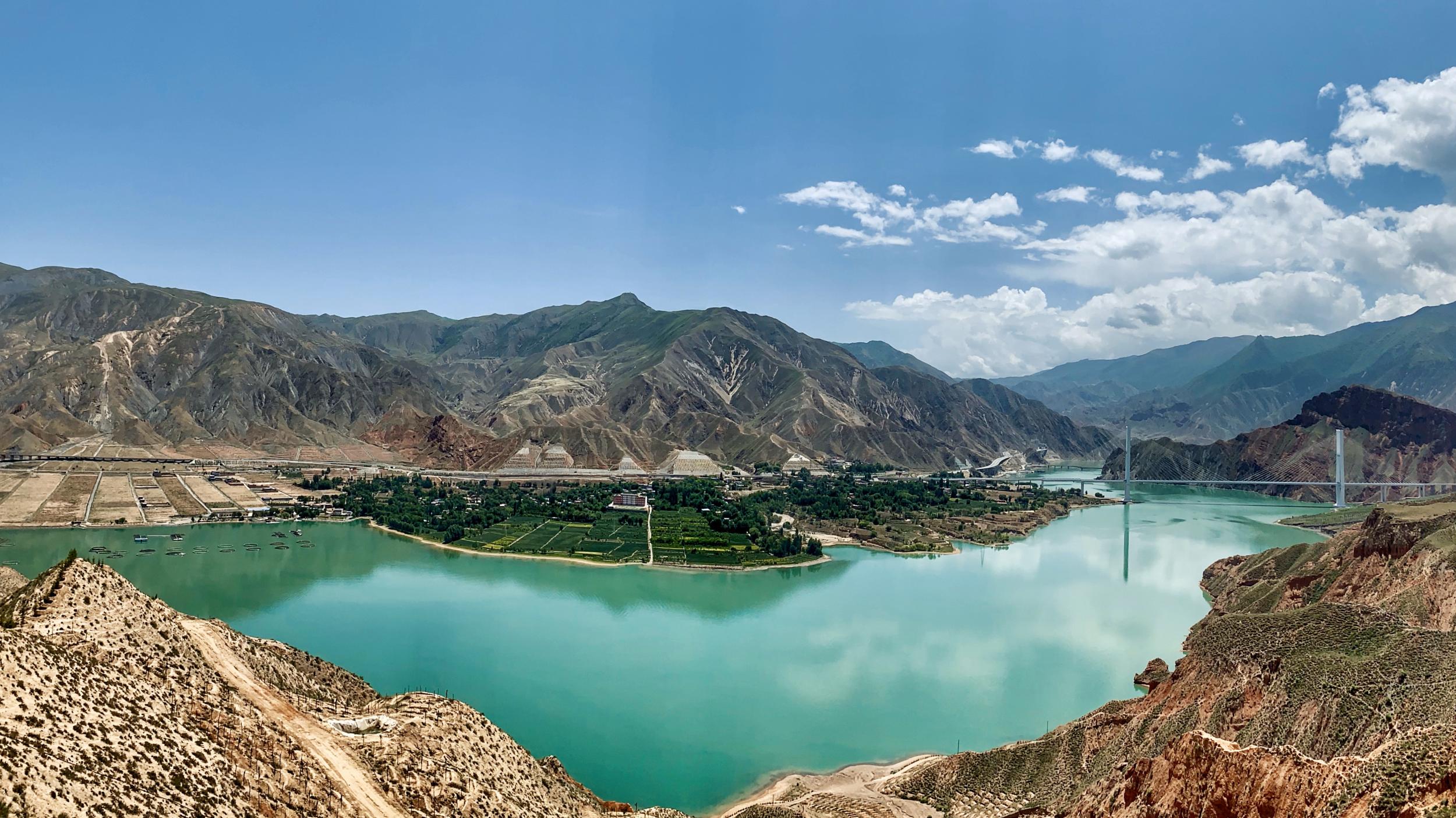 黃南水庫(kù)最新資訊,黃南水庫(kù)最新資訊，探索自然美景的旅行，尋找內(nèi)心的平靜