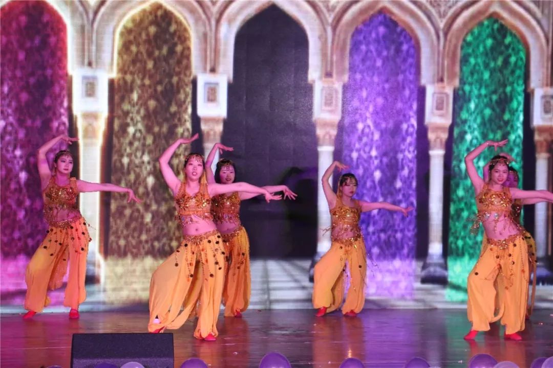 印度舞蹈新潮流，探索獨(dú)特的舞蹈文化與創(chuàng)新元素融合的魅力