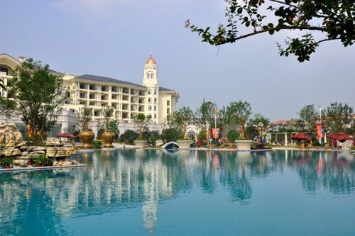 碧桂園歐洲城最新規(guī)劃揭曉，自然美景的探索之旅，喚醒內(nèi)心平靜的生活體驗