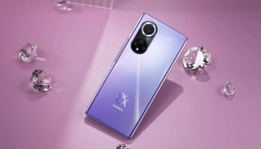 華為最新版更新，傳奇進(jìn)化，激發(fā)自信與力量之源