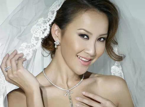 腿毛明星，毛發(fā)之下的溫暖故事與星光閃耀