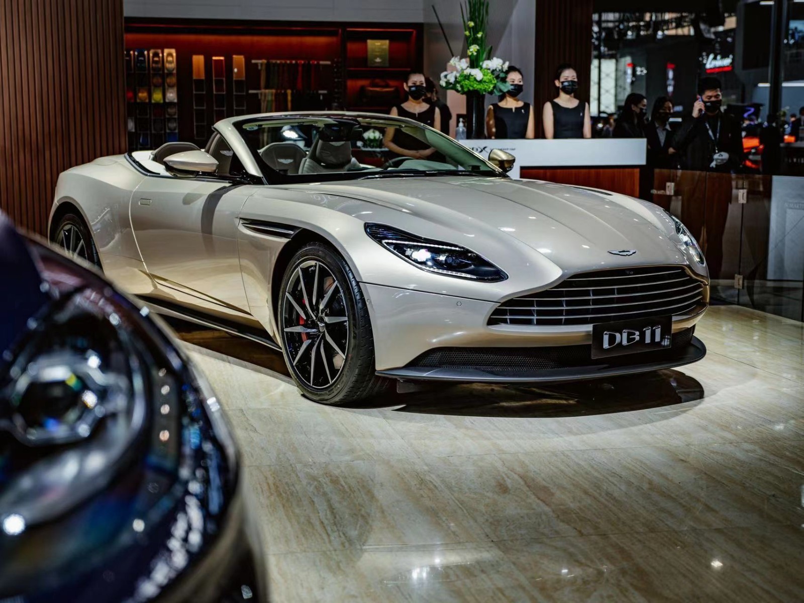 阿斯頓馬丁新款發(fā)布，速度與優(yōu)雅的極致融合