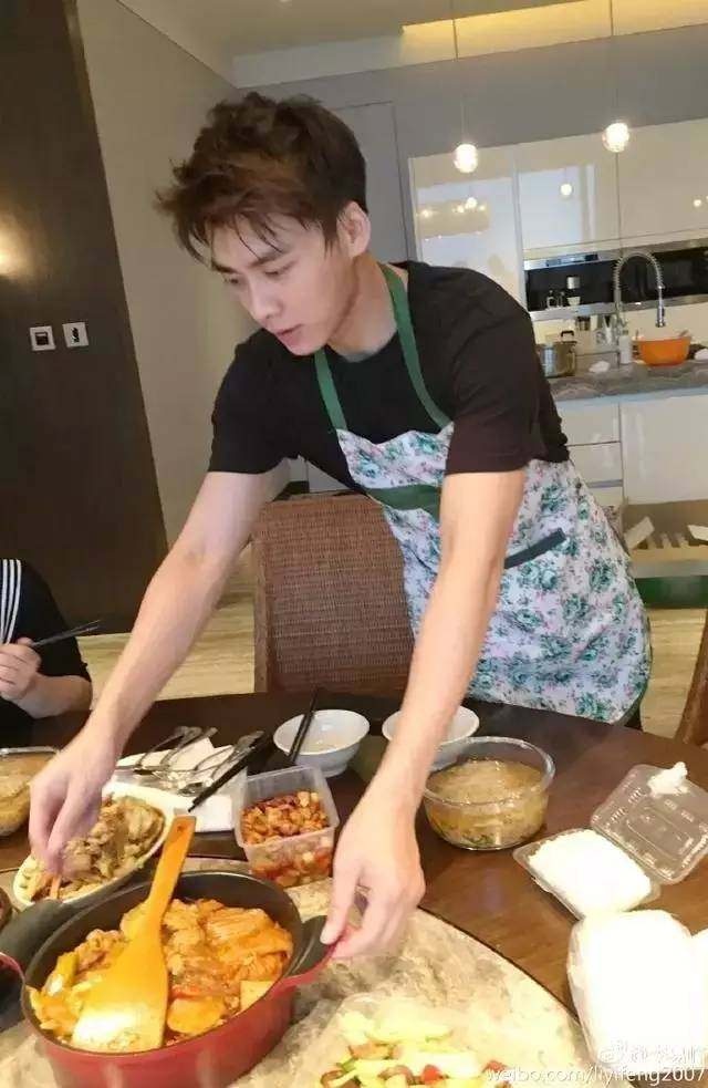 廚藝之星，熒屏上的烹飪明星閃耀光芒