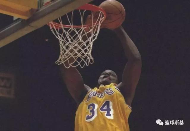 奧尼爾扣碎籃板的比賽，科技巨擘引領(lǐng)籃球新紀(jì)元