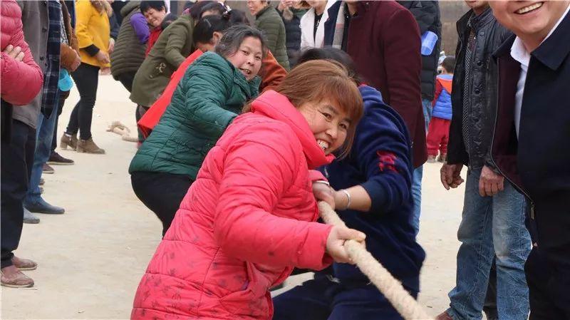 拔河比賽盛大通知，集結(jié)力量，共赴賽場(chǎng)！