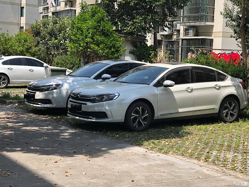 17款C5最新資訊,重磅更新揭秘雪鐵龍全新C5系列，共攬十七款最新資訊！??