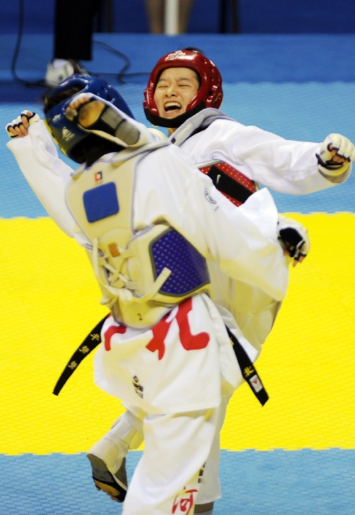 吳靜鈺跆拳道比賽視頻,吳靜鈺的跆拳道賽場，友情、汗水與夢想交織的日常