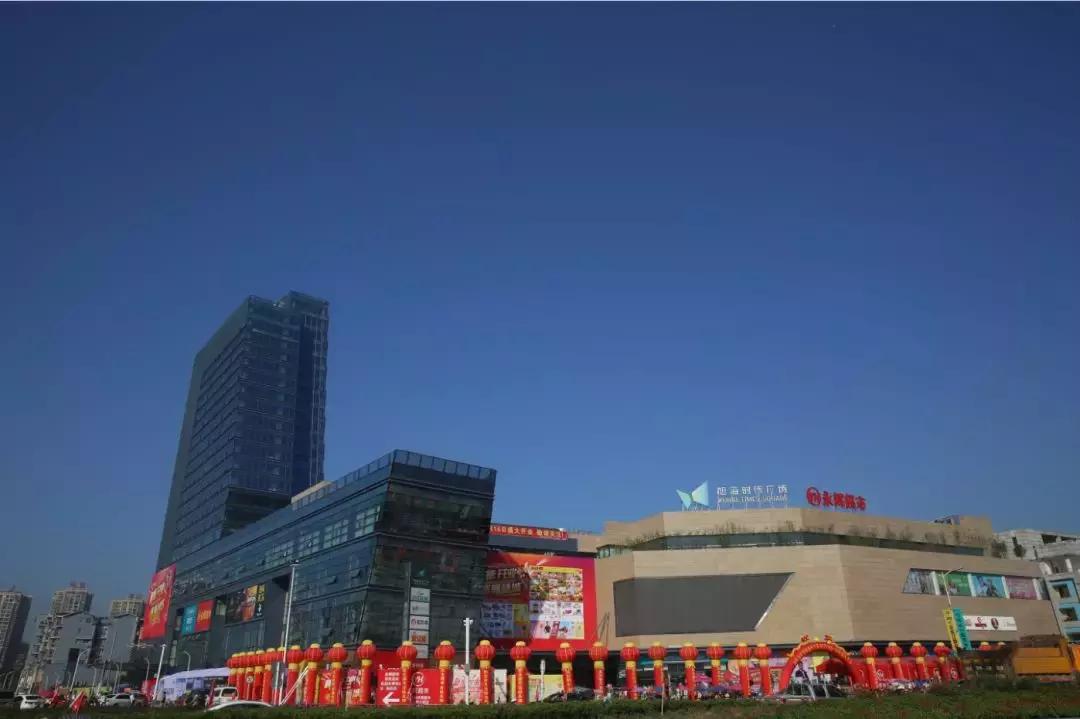 走進時代火鍋盛宴，探尋上市火鍋店之旅