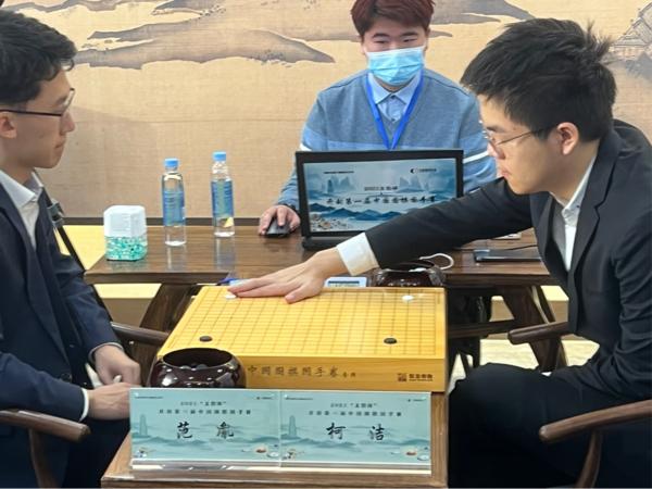 國(guó)棋比賽,國(guó)棋比賽緊張刺激的對(duì)決盛宴，邀你共赴榮耀之戰(zhàn)！