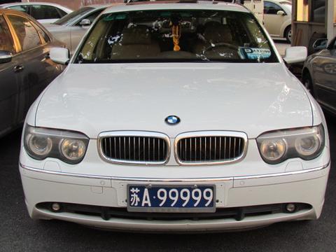 濟(jì)南最新車(chē)牌信息引領(lǐng)未來(lái)出行新潮流，科技重塑駕駛體驗(yàn)