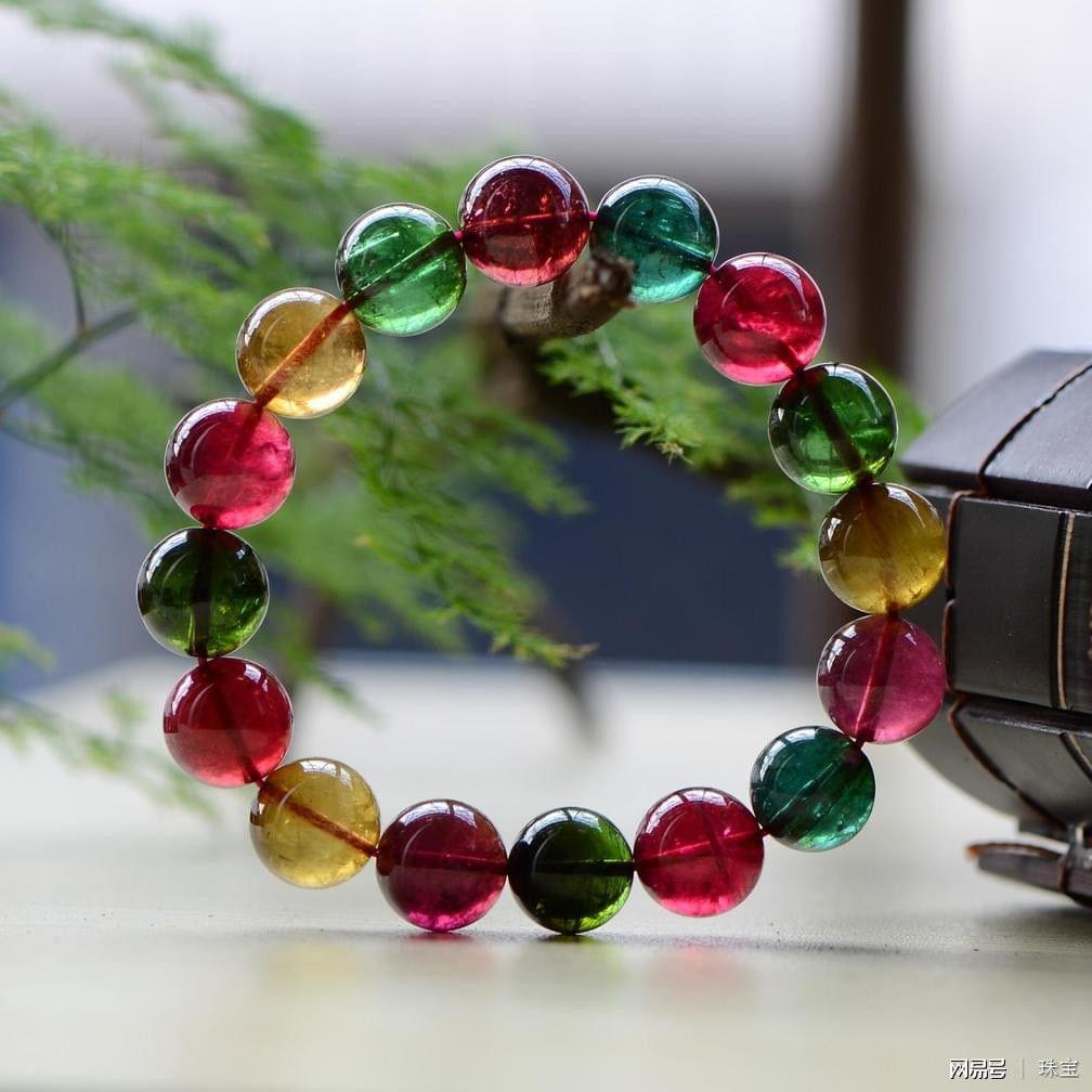 碧璽鑒別與價格行情，一場自然美景的探索之旅