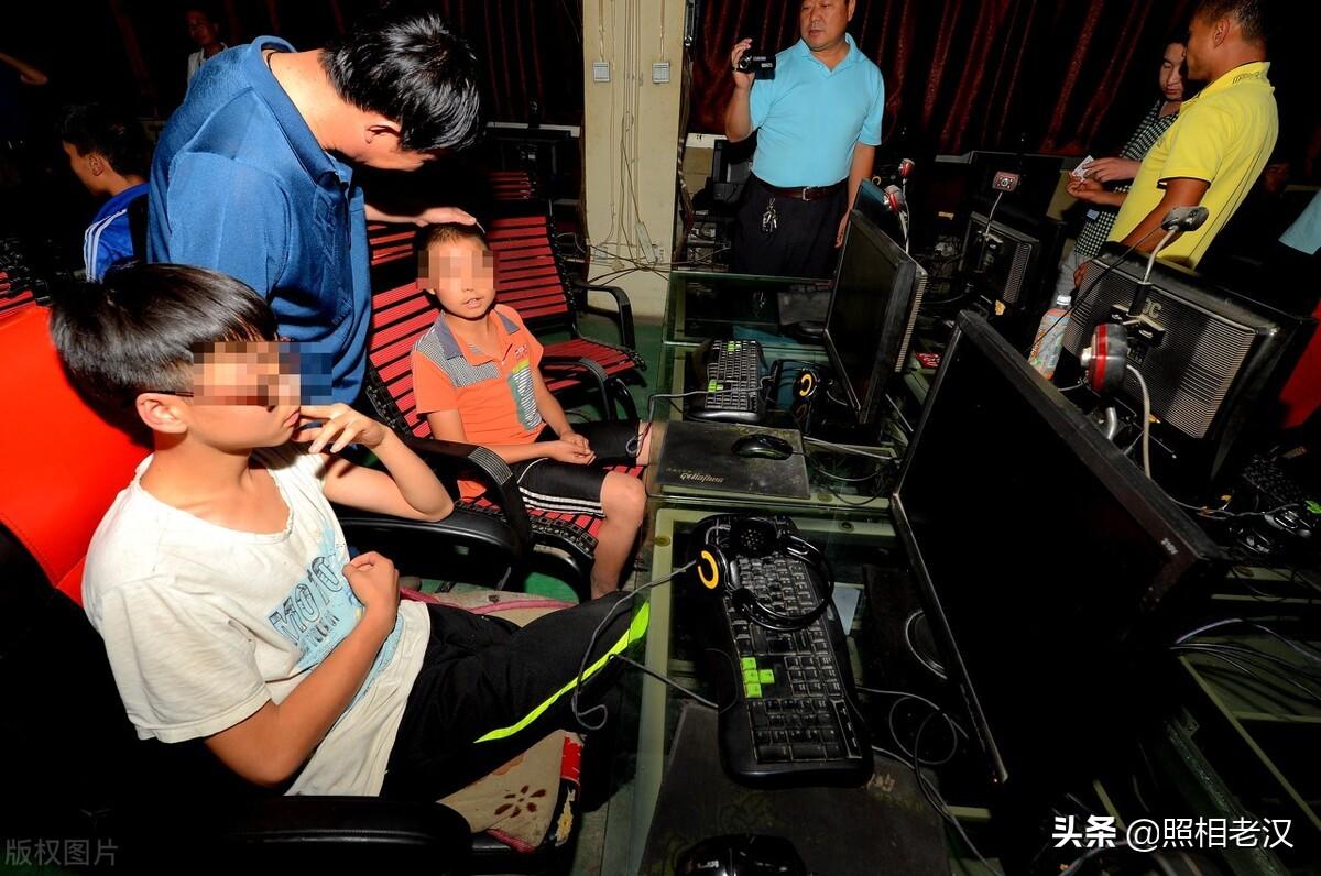 斗地主最新版2015年，科技重塑經(jīng)典，全新體驗(yàn)斗地主盛宴