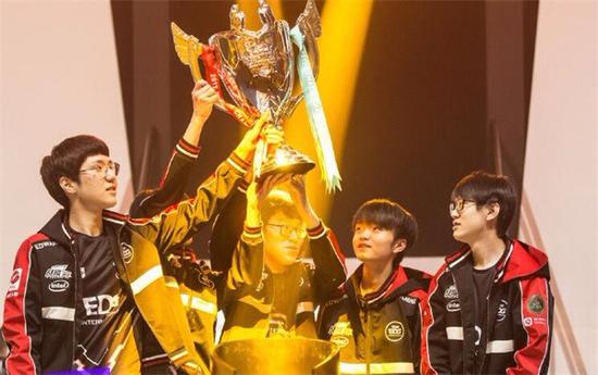 EDG冠軍所屬比賽揭曉，究竟是哪項(xiàng)電競賽事的榮耀？