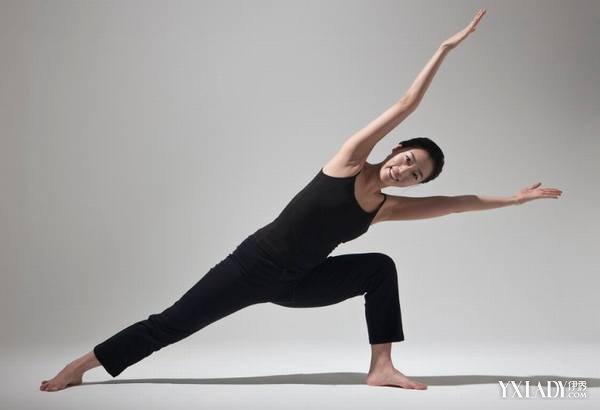 最新瘦身動(dòng)作助你輕松塑造完美身材！