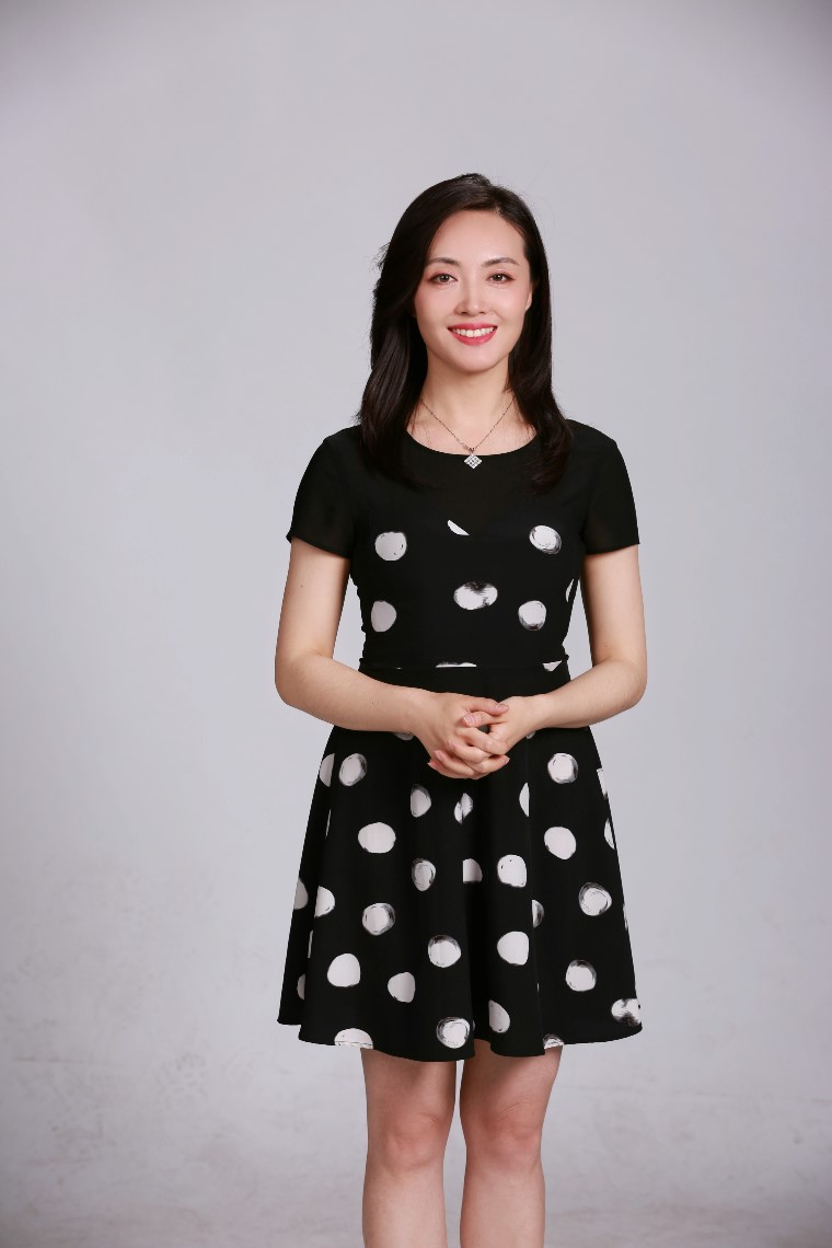 周穎演員，星光璀璨，時(shí)代之光閃耀熒屏