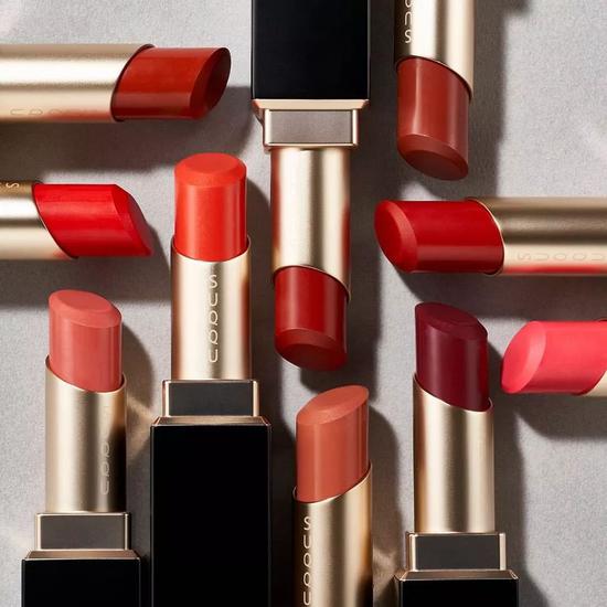 YSL新品色號揭秘，自然美景的旅行之旅