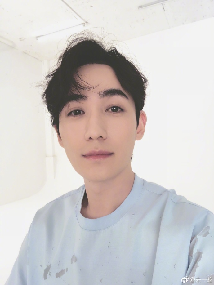 明星照片英語，語言與文化的交匯點