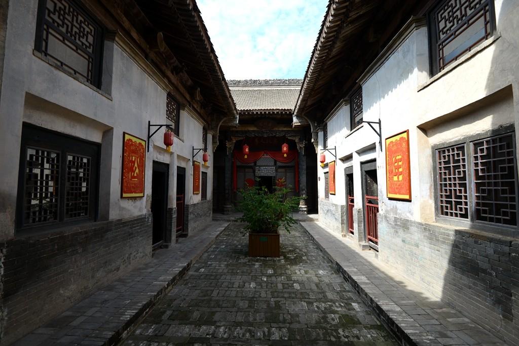 李家大院電視劇,李家大院電視劇，深度解讀其歷史底蘊(yùn)與當(dāng)代價(jià)值