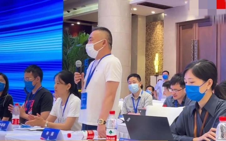 林園最新持股動態(tài)及小巷深處的特色小店揭秘