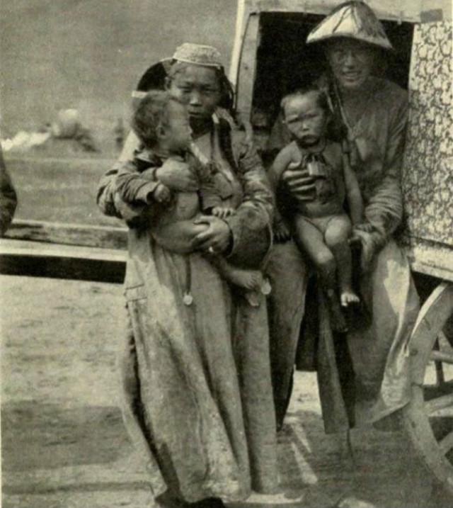 蒙古服飾比賽，傳統(tǒng)與現(xiàn)代的華麗交融