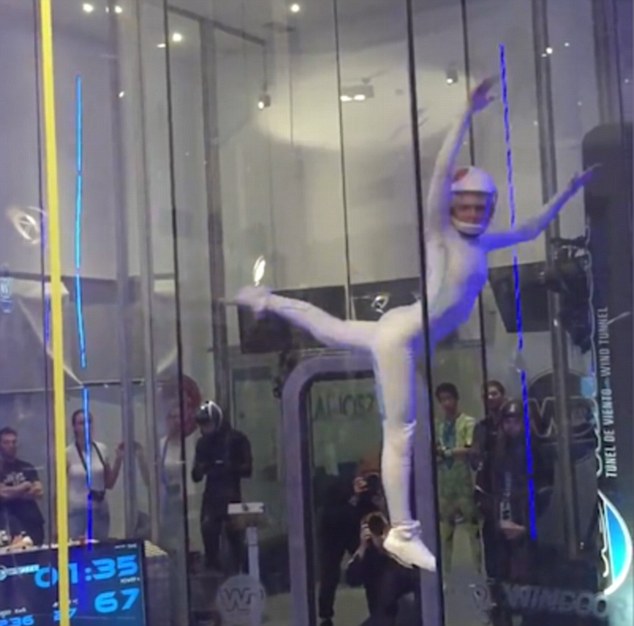 科技與藝術(shù)交融，前沿風(fēng)洞舞蹈展示的獨(dú)特魅力