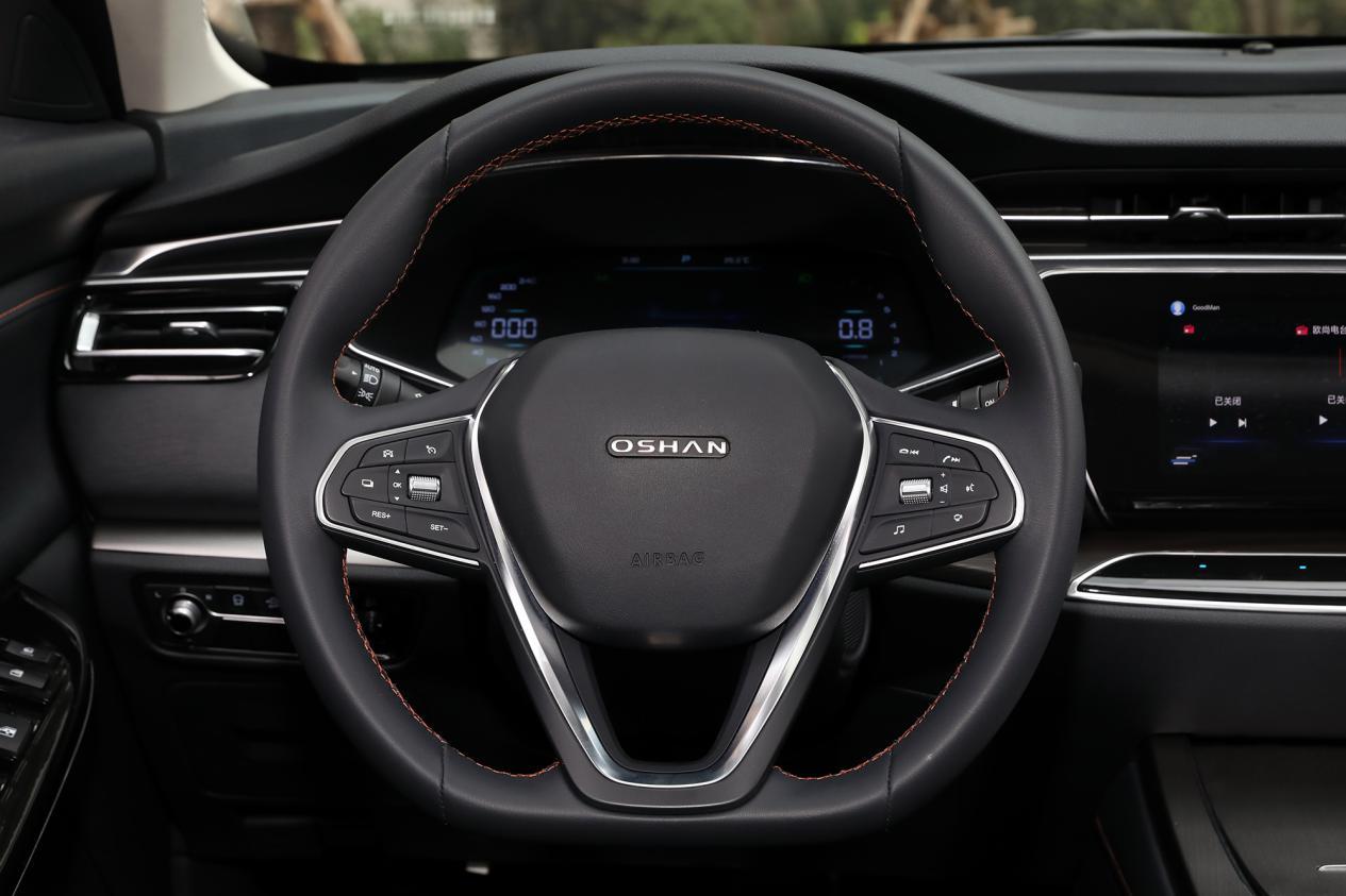 現(xiàn)象級(jí)產(chǎn)品誕生與影響，最新爆款引領(lǐng)潮流