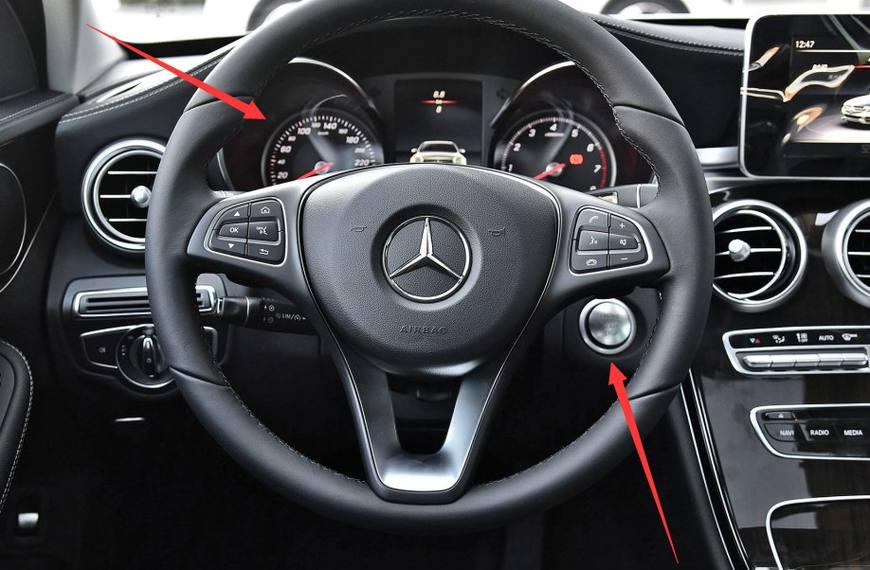 奔馳C200二手車價格揭秘，探尋小巷中的隱藏價值