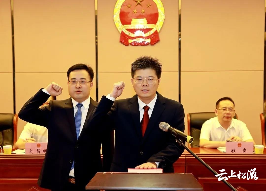 孝感市王洪波的最新任命，變化中的力量，展現(xiàn)自信與成就感的征程