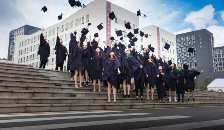 開州人才網(wǎng)最新招聘信息揭秘，小巷特色小店的隱藏魅力與招聘信息概覽