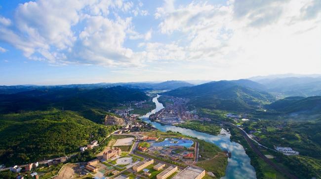 貴州省鎮(zhèn)遠(yuǎn)市學(xué)習(xí)變革浪潮涌動(dòng)，自信成就之源的最新消息