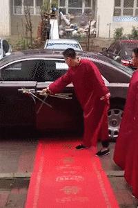 極品小保安的逆襲，學(xué)習(xí)成長(zhǎng)與自信成就之路