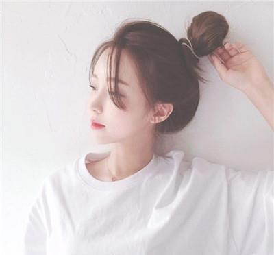 科技與美學(xué)重塑生活品質(zhì)，最新微信美女高清頭像分享