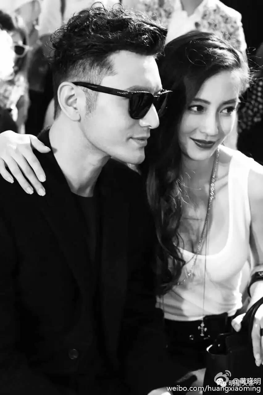 黃曉明與Baby最新消息揭秘，小巷美食奇遇之旅