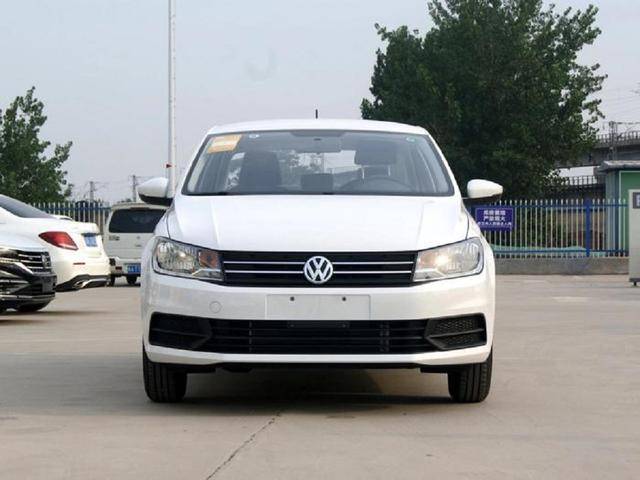 桑塔納2025最新款車型，時(shí)代進(jìn)步的象征與汽車工業(yè)的杰作，欣賞最新圖片