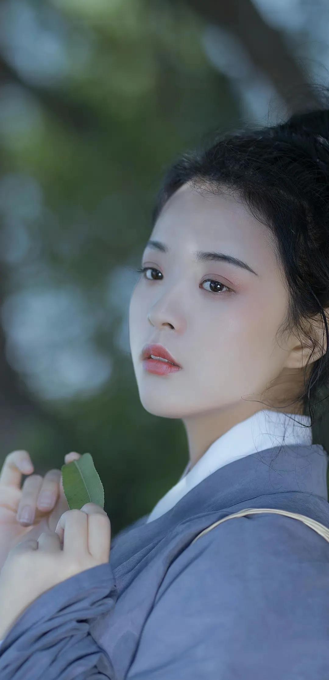 與自然美景的親密旅行，亂雨紛紛最新章節(jié)探尋內(nèi)心寧靜與平和