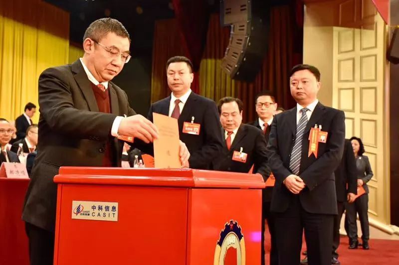 廖清江的最新動態(tài)，變化中的力量與自我成長的自信之路